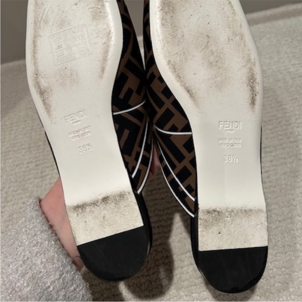FENDI RUNWAY SLIDES - Picture 7 of 7